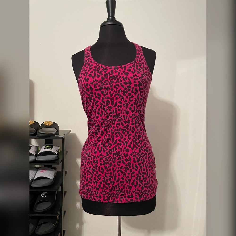 MODA International Leopard Racerback Sz M